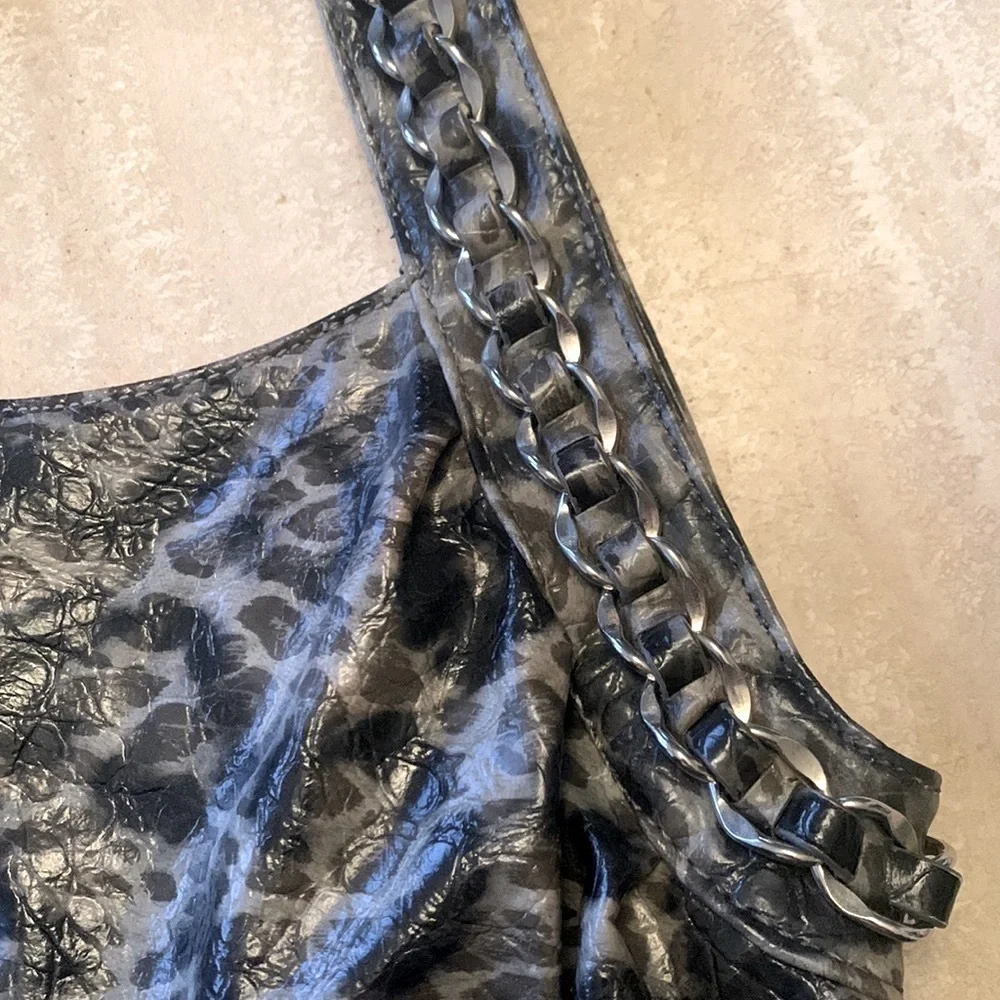 ALDO black/grey leopard bag, top handles, chains. faux leather, zip, pocket. EUC